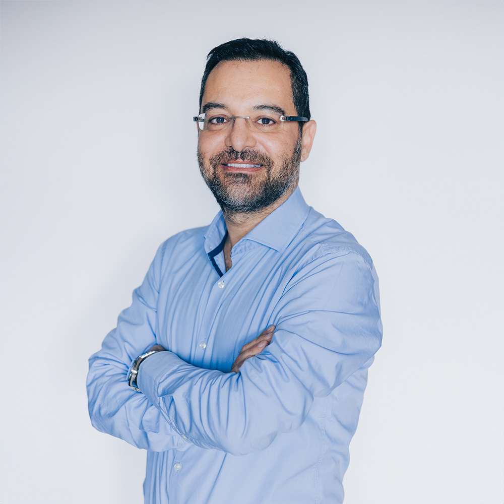 Dr. Constantinos Markides